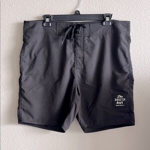 🌻3/$25 Men's Black Boardshorts